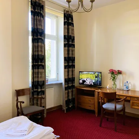 Hotel Lazienkowski 3*