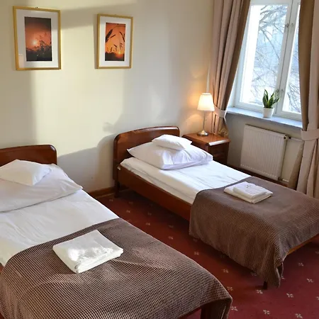 Lazienkowski 3* Varšava