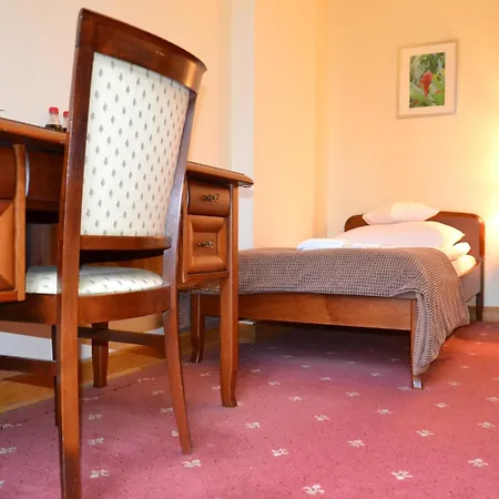 Lazienkowski Hotel Varšava