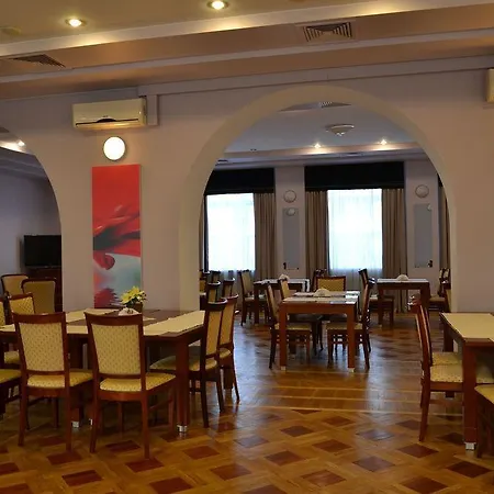 Lazienkowski 3* Варшава