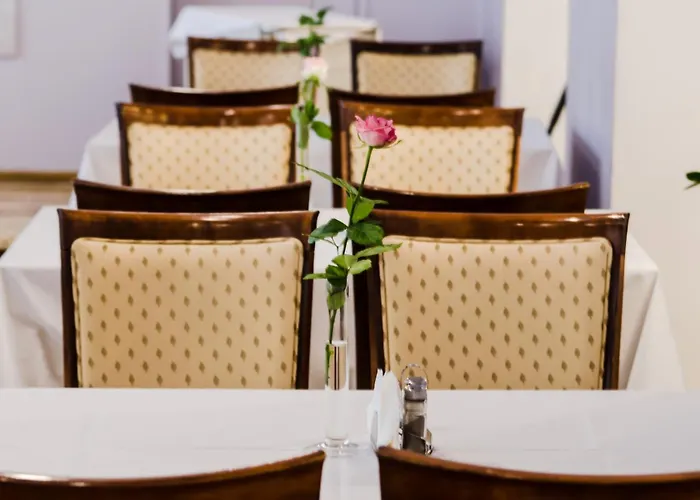 Szálloda Lazienkowski 3*