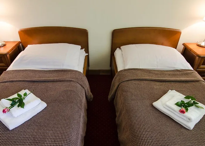 Szálloda Lazienkowski 3*