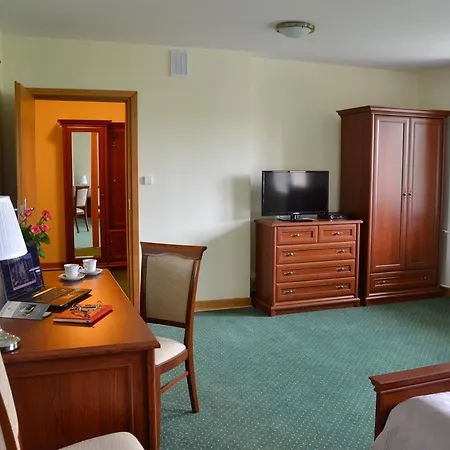 Lazienkowski Ξενοδοχείο