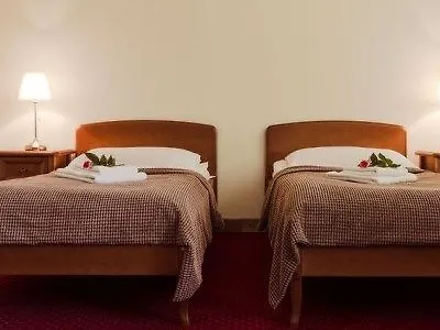 Ξενοδοχείο Lazienkowski 3*